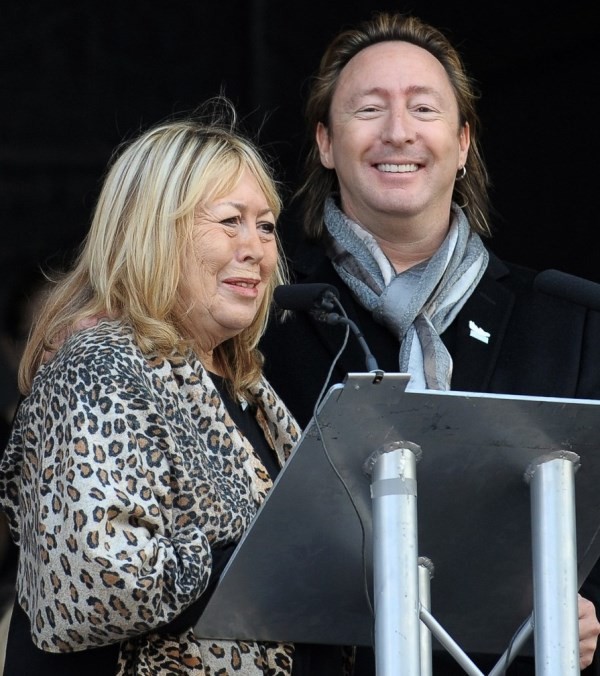 Cynthia Lennon a syn Julian Lennon